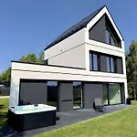 Luxurious With Jacuzzi In Beskid Mountains *