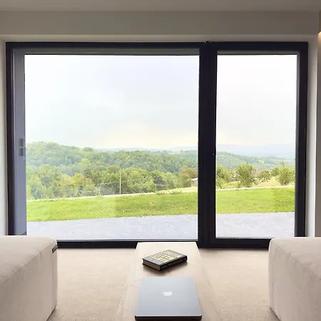 Luxurious With Jacuzzi In Beskid Mountains